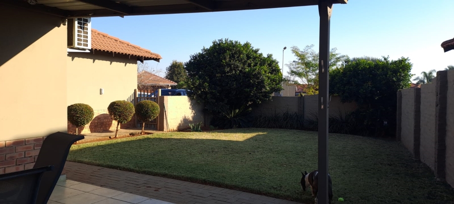 3 Bedroom Property for Sale in Hexrivier Lifestyle Estate North West